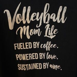 Volleyball Mom life tee shirt.   Black 2xl